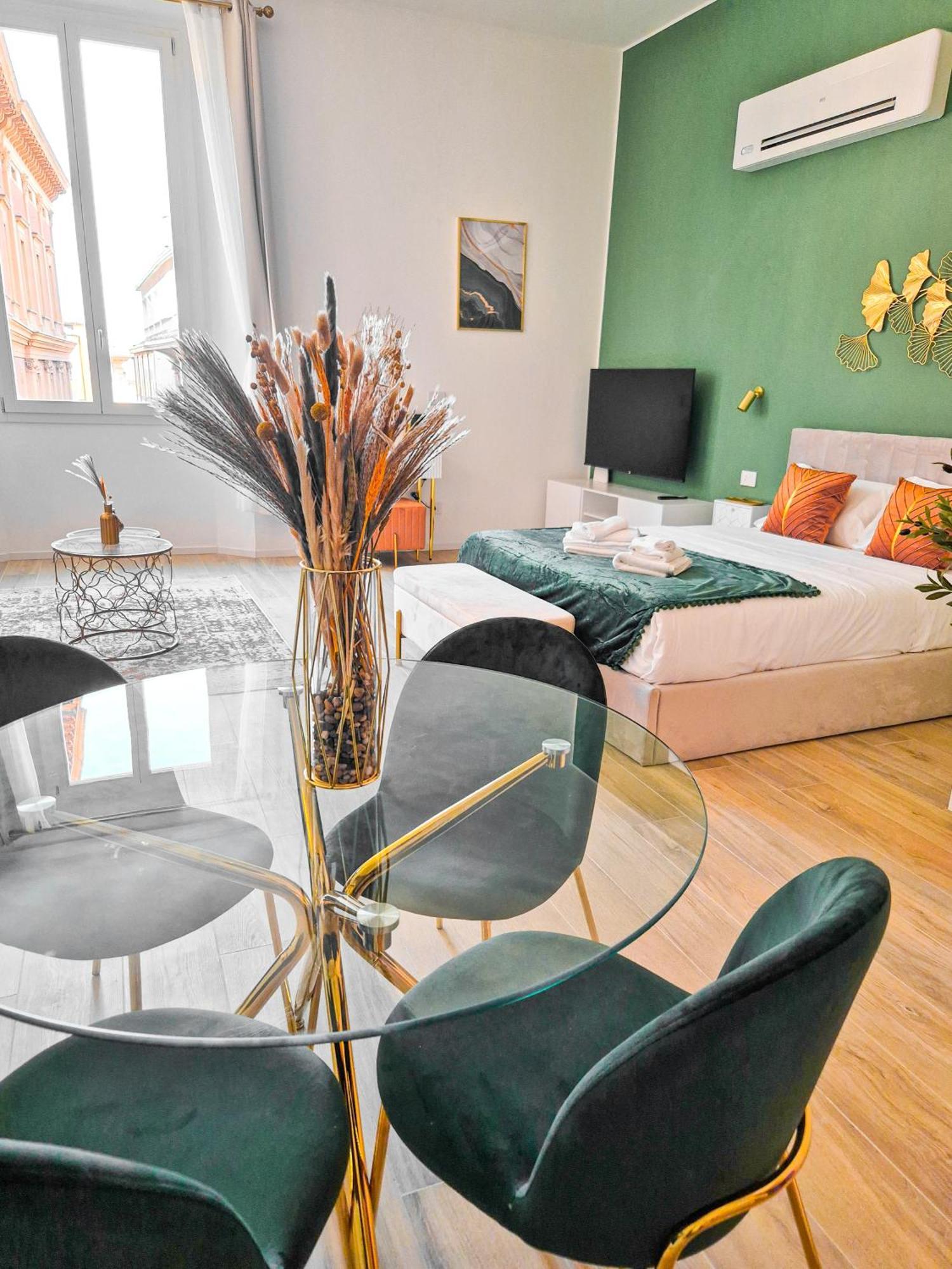 Aviana Suite โบโลญญา ภายนอก รูปภาพ